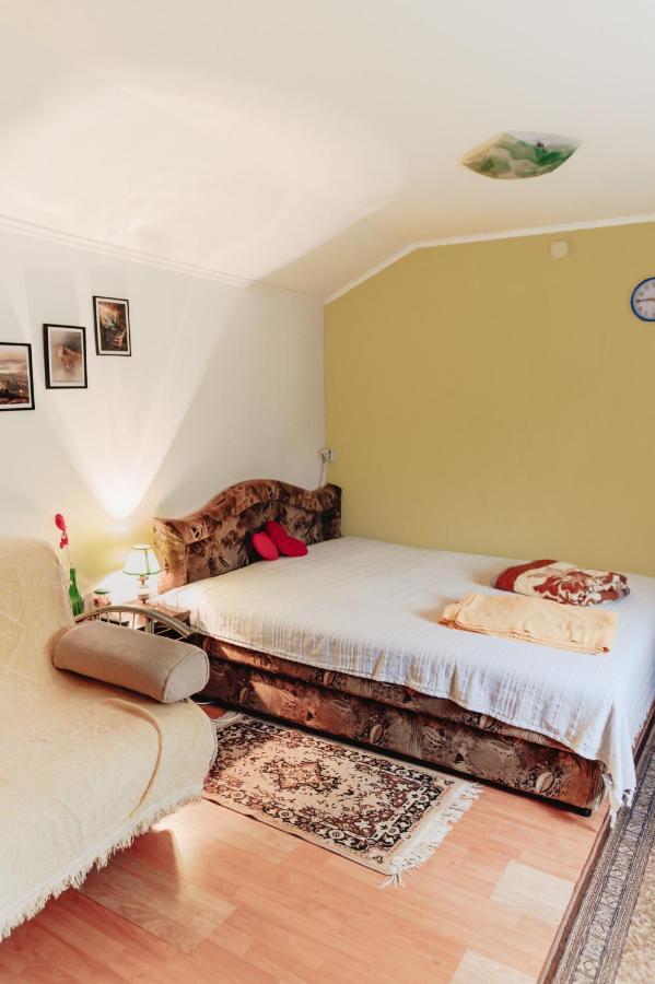 Holiday Home Nanin Konak 2 Vrdnik Eksteriør bilde